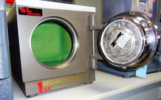 1stSecurity Safe - 28/5 1stSecurity Safe